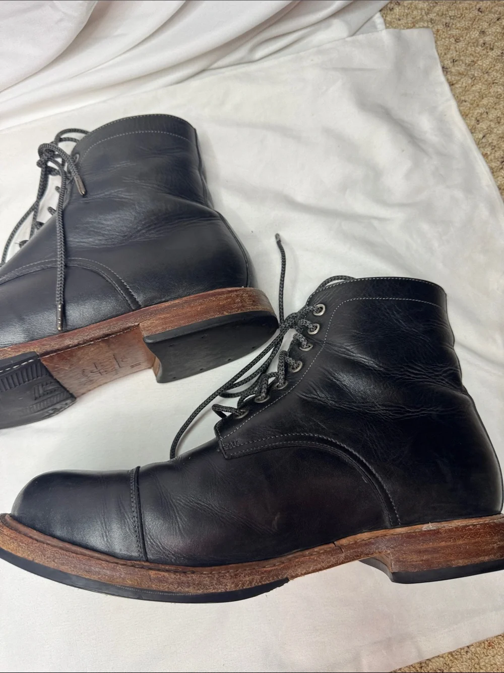 Ariat ATS Men’s Leather Black Lace Up Work Boots. Made In Mexico. Size 11.